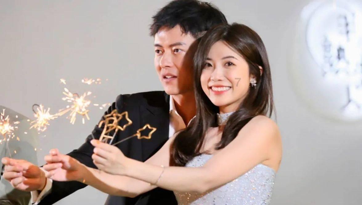 深蓝增程版“坦克300”亮相!或不超25万车长近5米,还配原地掉头