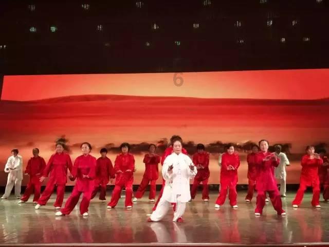 15岁女生应该学什么专业游戏画面