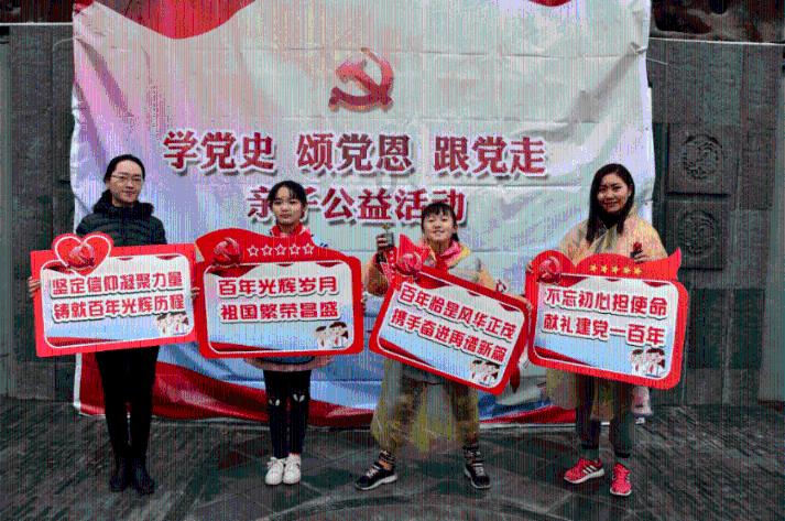 30岁无房无车无工作无对象，我该何去何从？游戏画面
